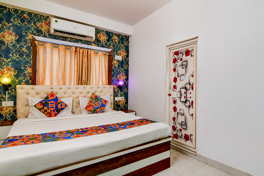 fabhotel royal palace ruby
