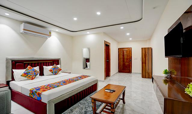 fabhotel the royal kishan complex