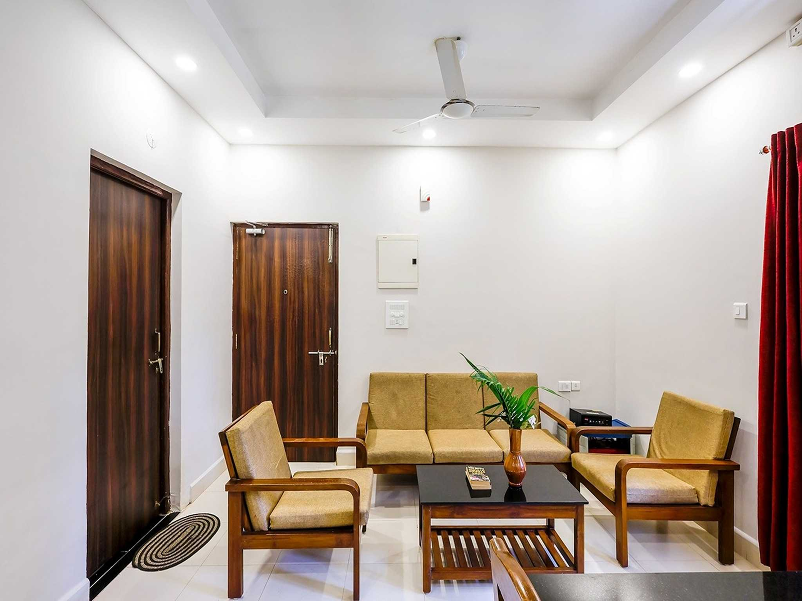 Susegad Appt. By Palette Homes | Pool | Garden,,4 star