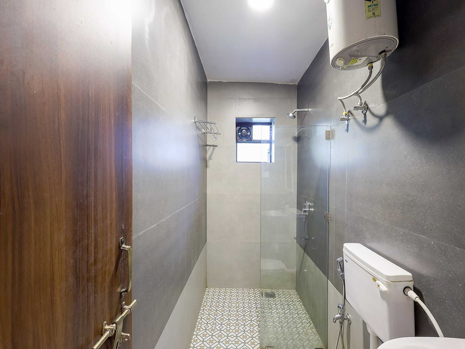 Susegad Appt. By Palette Homes | Pool | Garden,,4 star