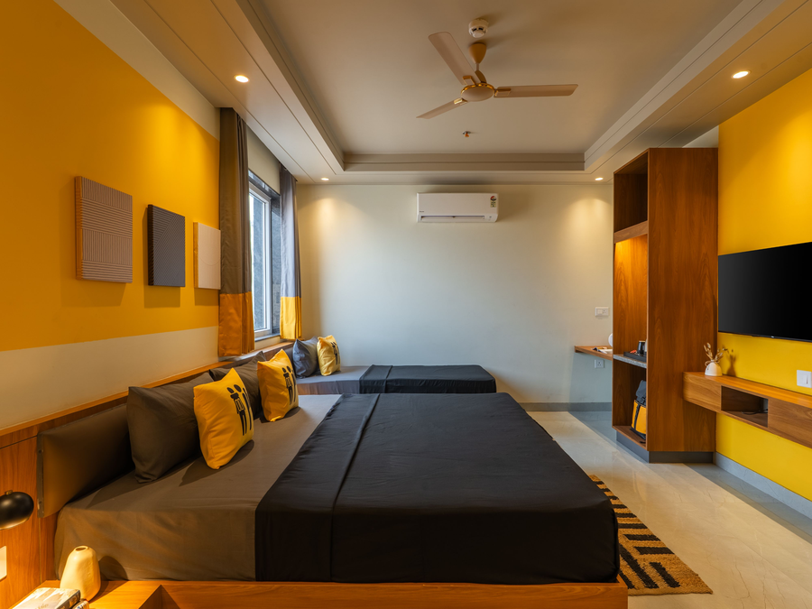 the hosteller delhi international airport