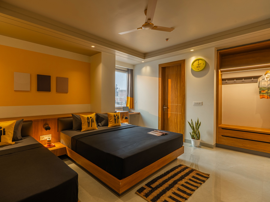 the hosteller delhi international airport