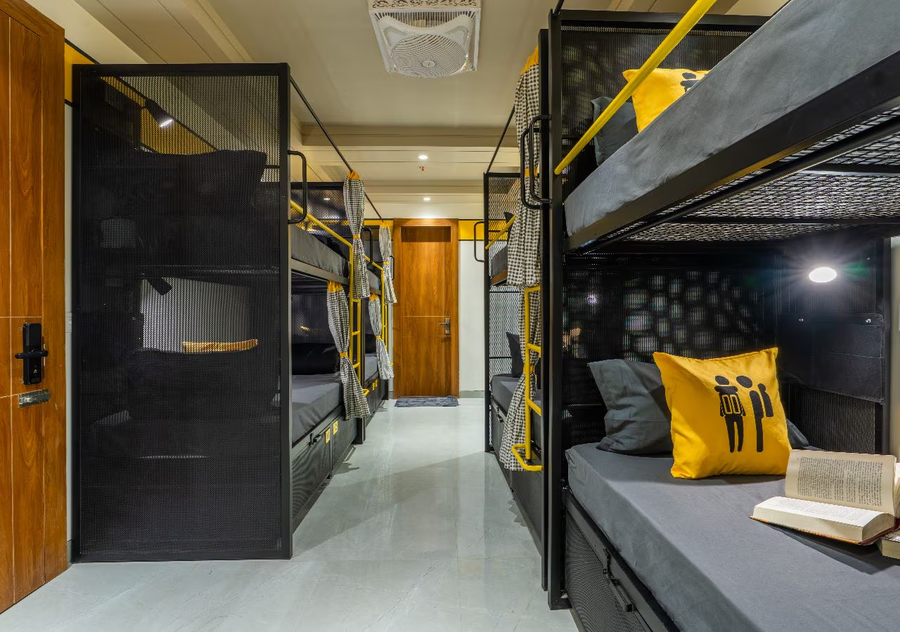 the hosteller delhi international airport