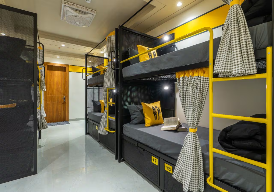 the hosteller delhi international airport