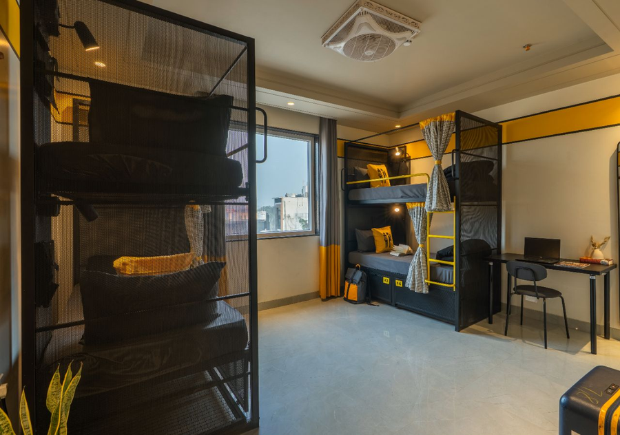 the hosteller delhi international airport