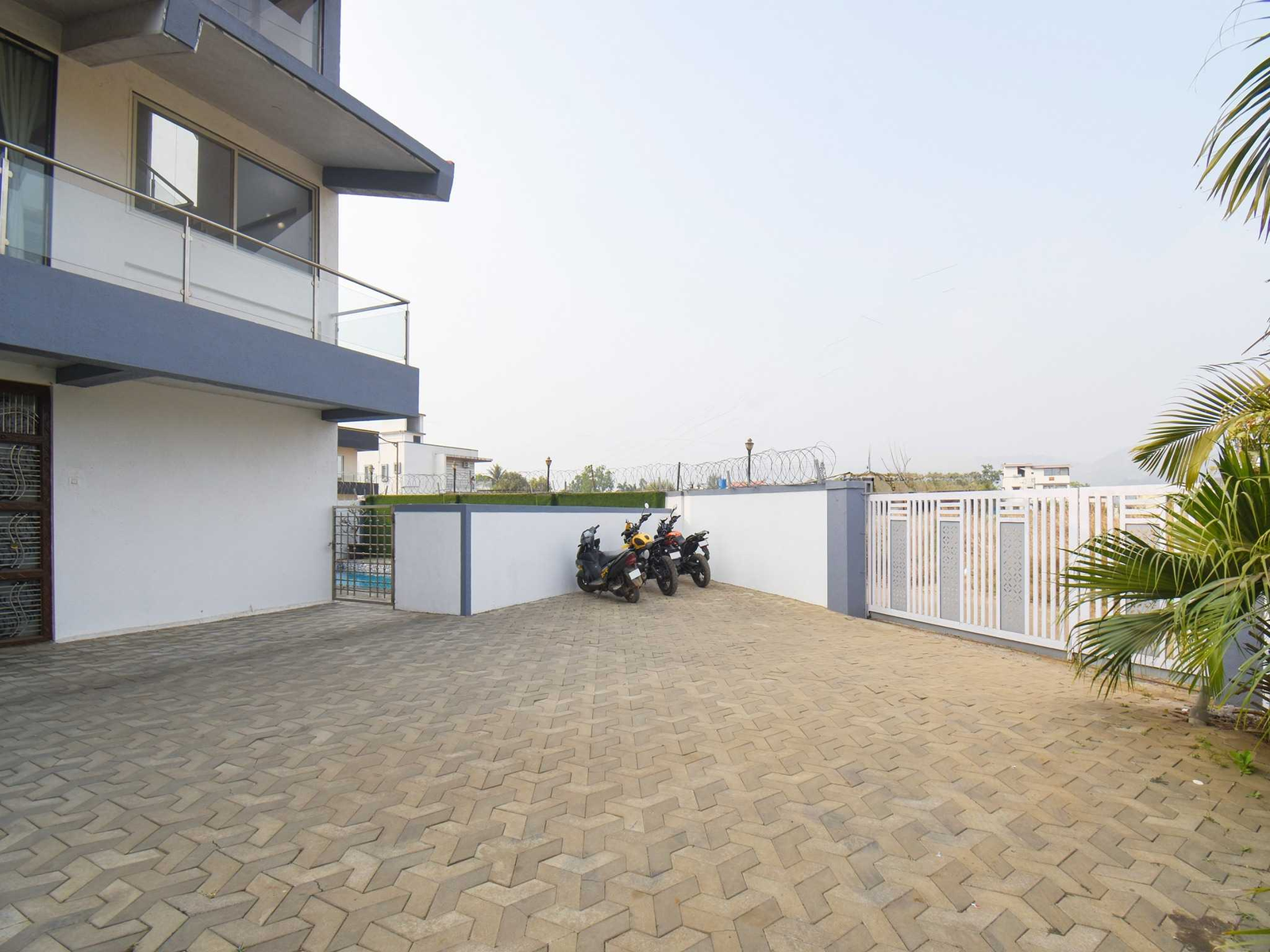 arohi villa 4bhk villa by palette pvt pool lonavala