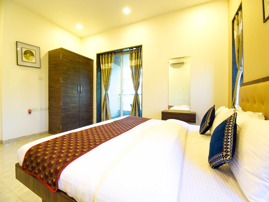 nakshatra villa by dancenter 4bhk bbq pvt pool lonavala