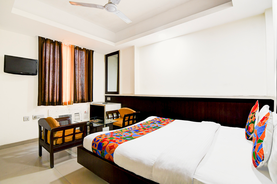 fabhotel park street inn