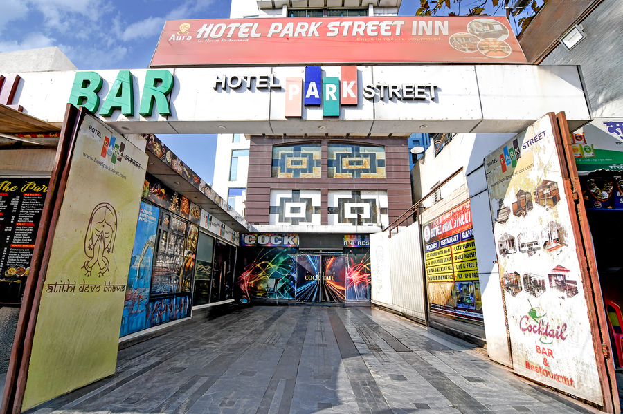 fabhotel park street inn