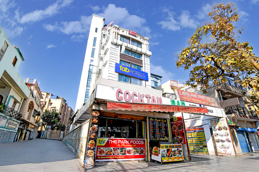 Fabhotel Park Street Inn,MAIN ROAD, RANCHI ,3 star