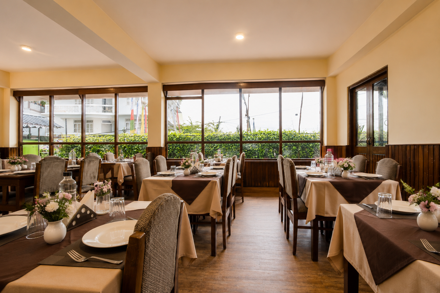 sparrow chiminda a heritage hotel middle pelling