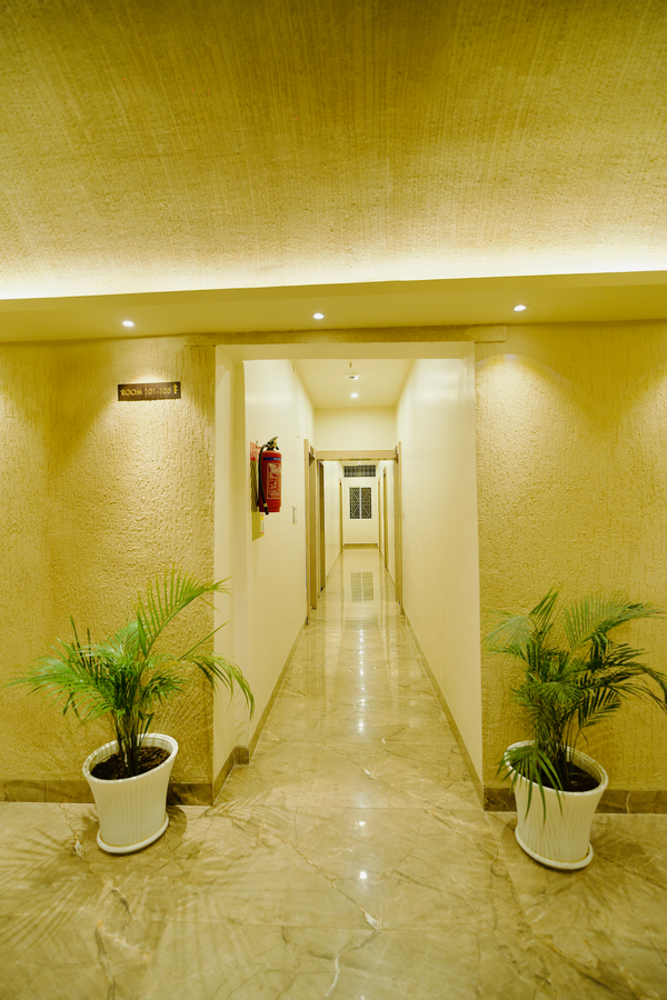 the vibez inn hotel and restaurant
