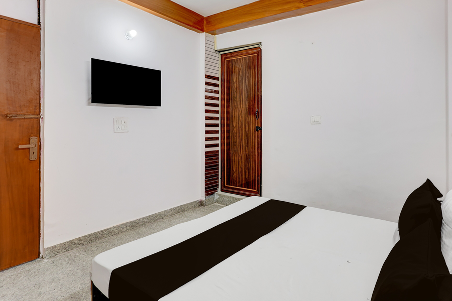 collection o sector 18 noida formerly true residency