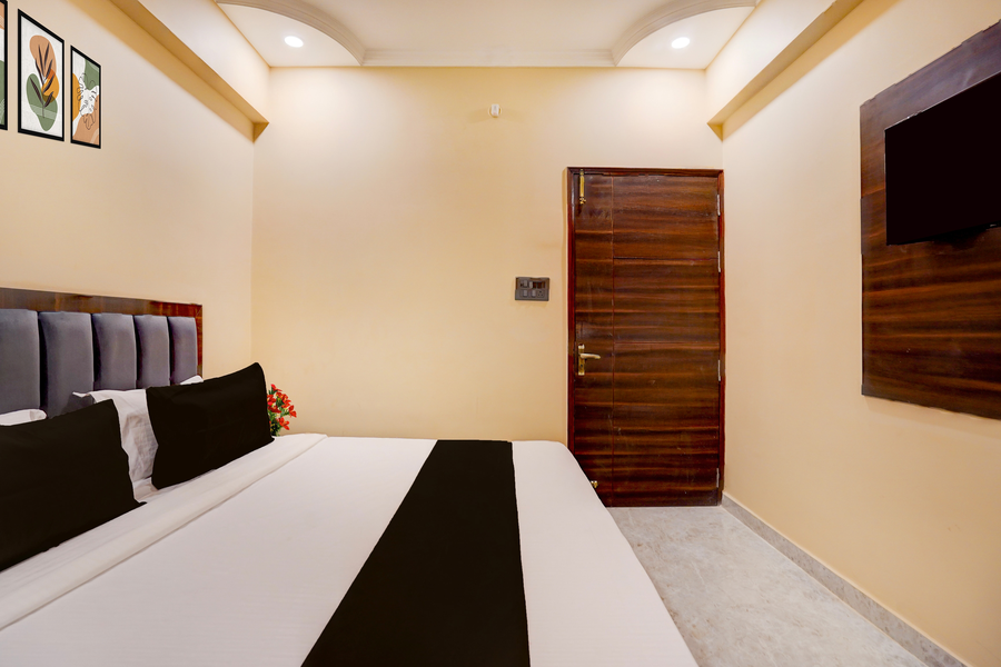 collection o sector 18 noida formerly true residency