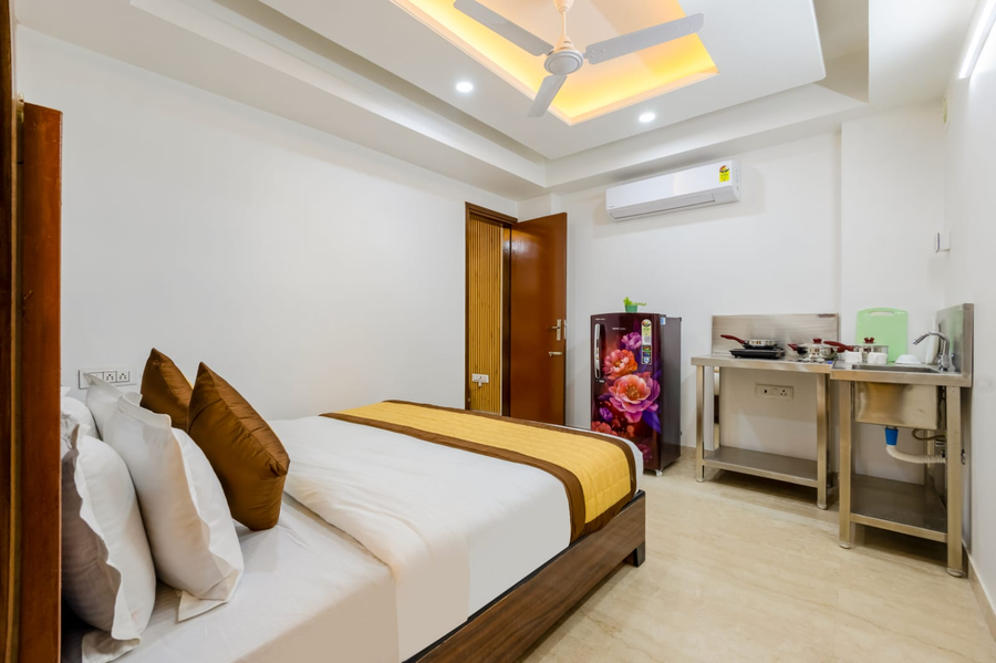 the empire hotel near dlf golf course road i gurgaon i sector 56