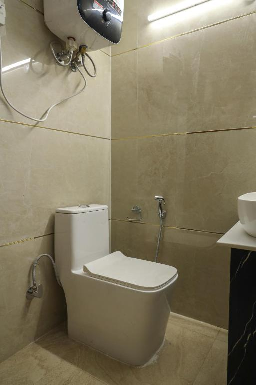 the empire hotel near dlf golf course road i gurgaon i sector 56