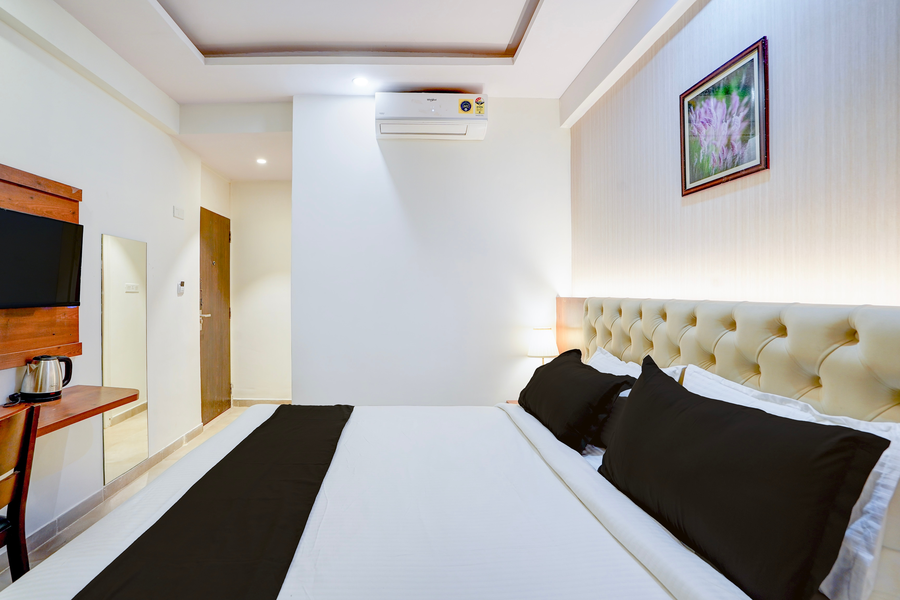 palette hotel and resort manyata tech park bangalore formerly blue diamond