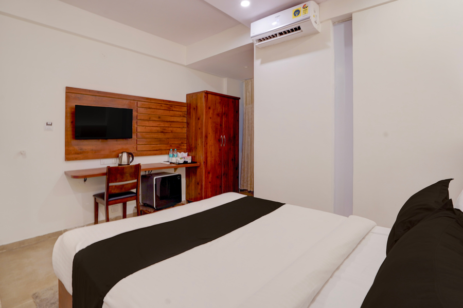 palette hotel and resort manyata tech park bangalore formerly blue diamond