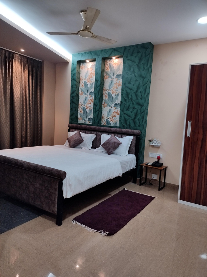 hotel patang inn
