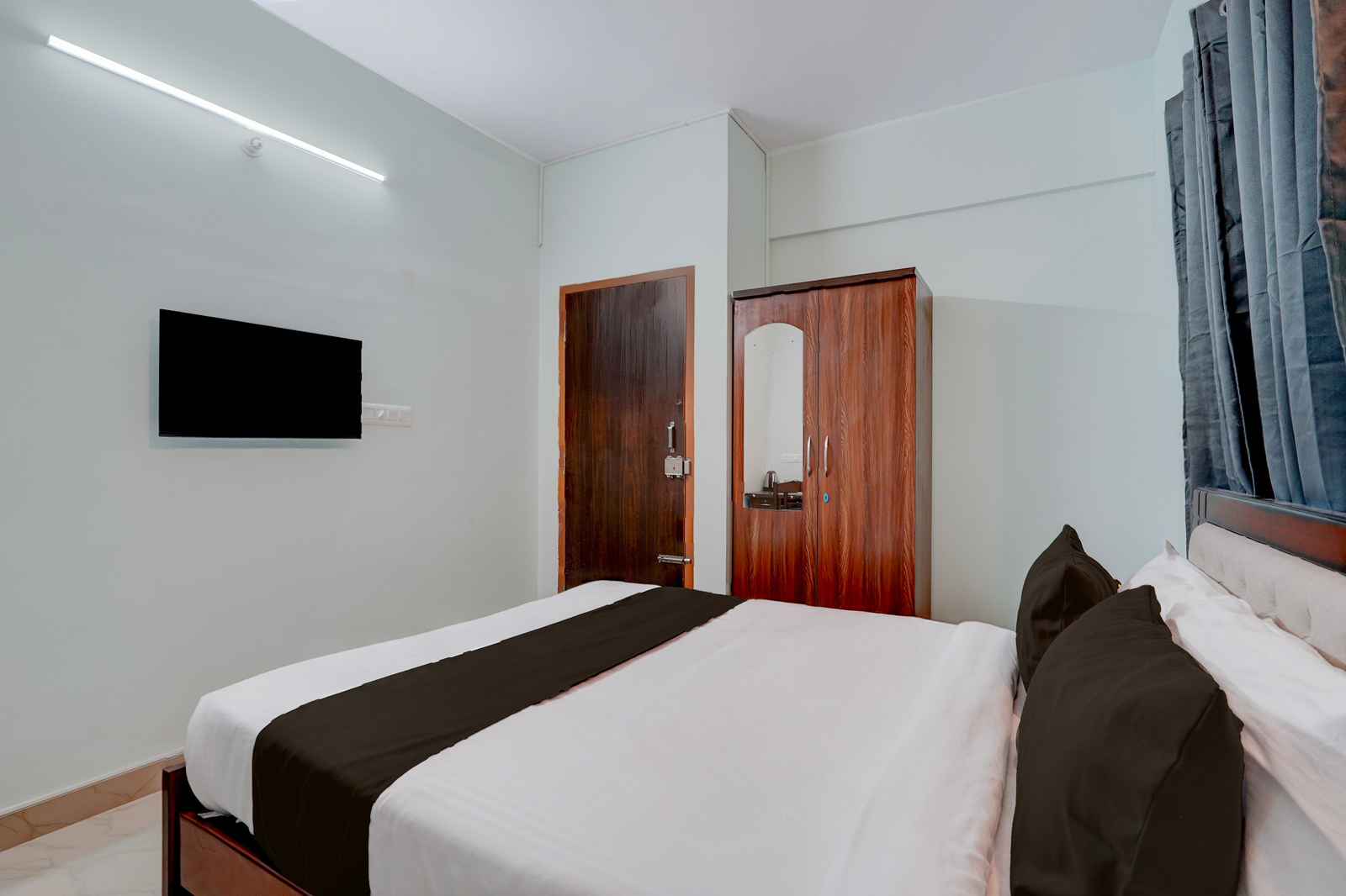 super townhouse element mall bangalore formerly venkat inn