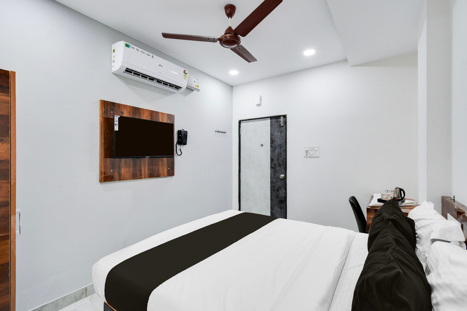 super collection o kachiguda bus terminal hyderabad