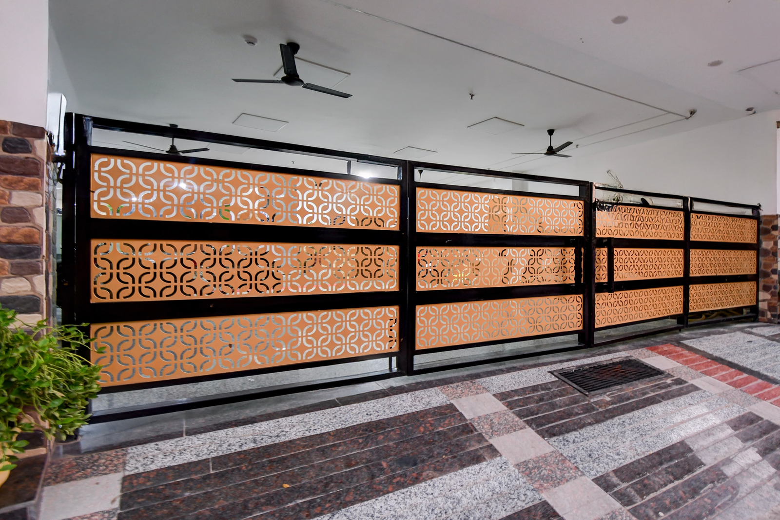 super townhouse gomti nagar station formerly budget in