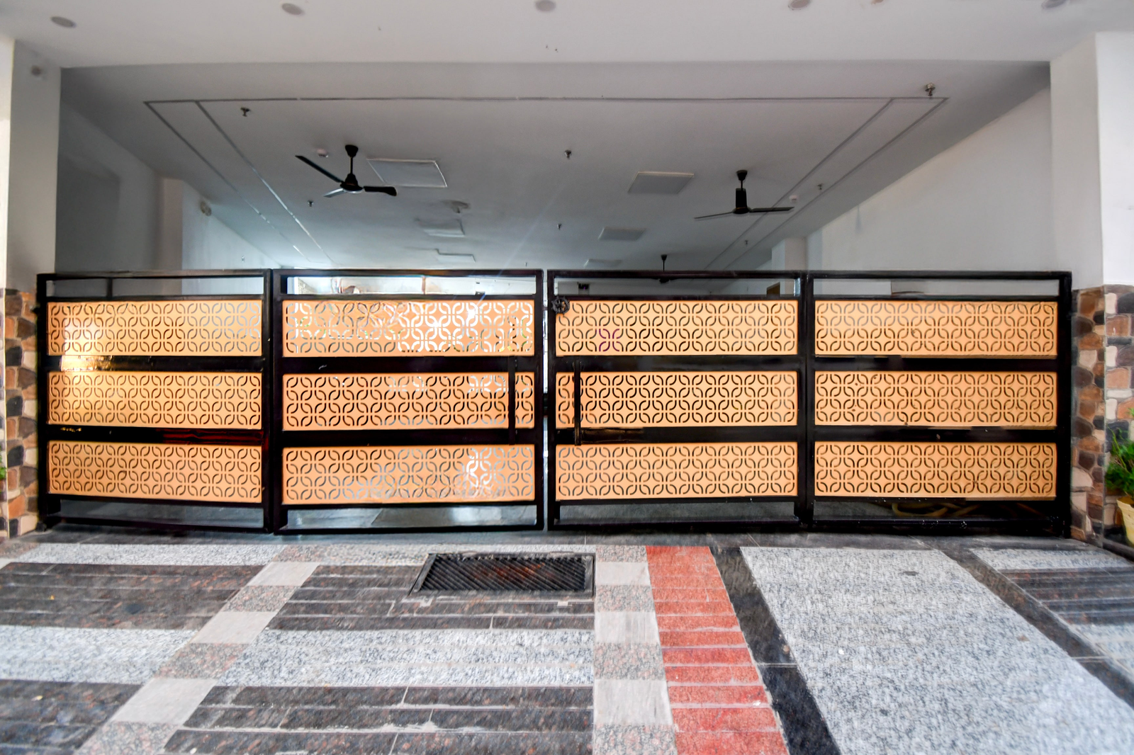 super townhouse gomti nagar station formerly budget in