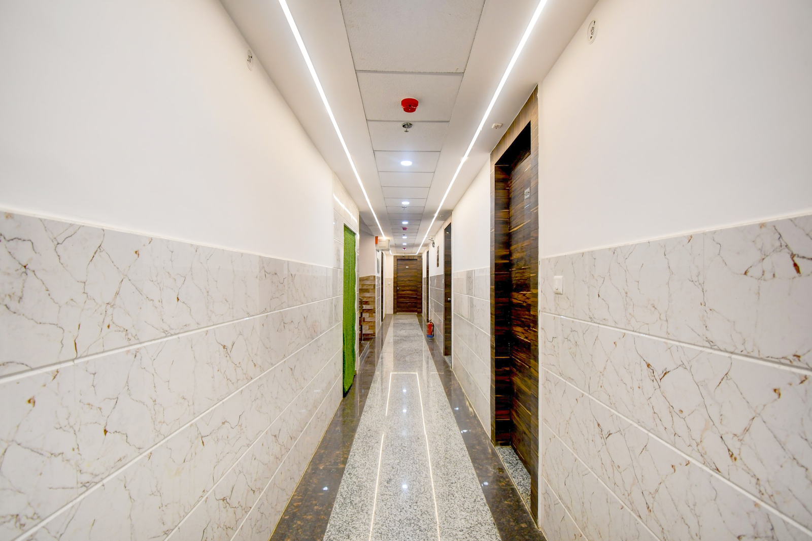 super townhouse gomti nagar station formerly budget in