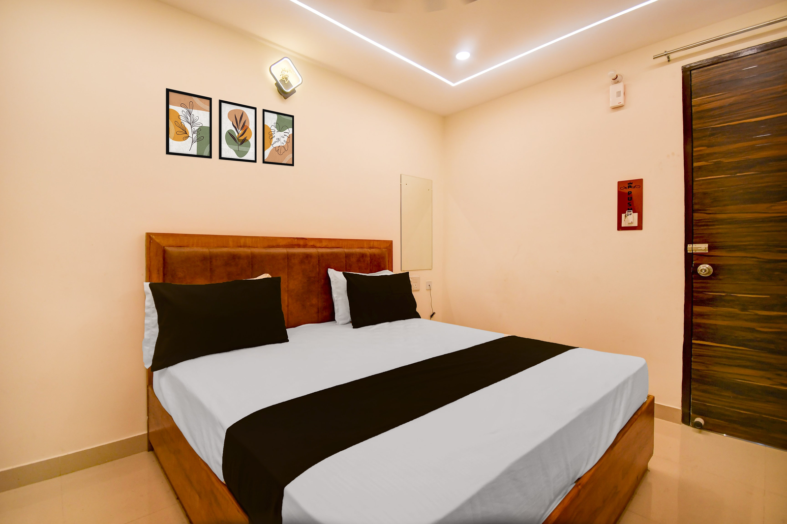 super townhouse gomti nagar station formerly budget in