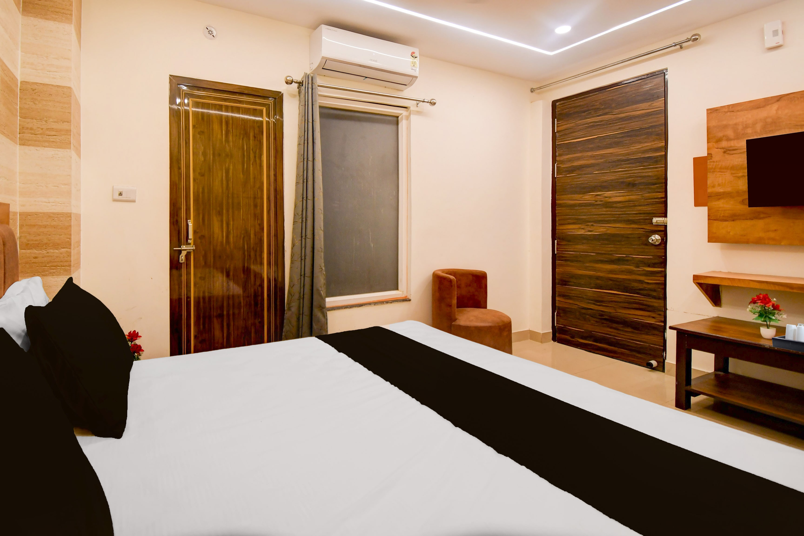 super townhouse gomti nagar station formerly budget in