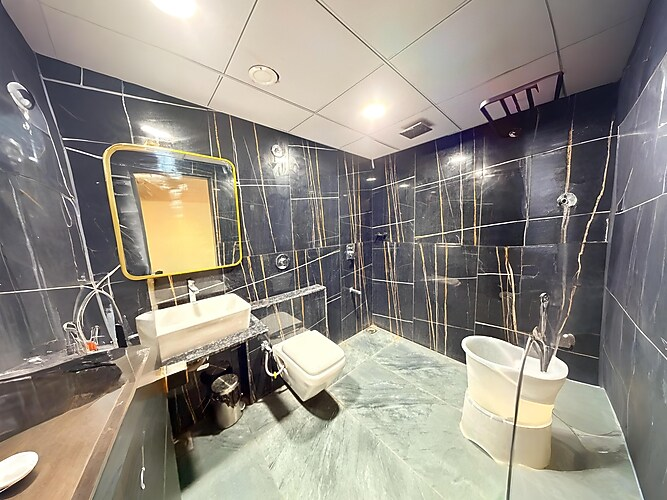 hotel the avanta gandhinagar