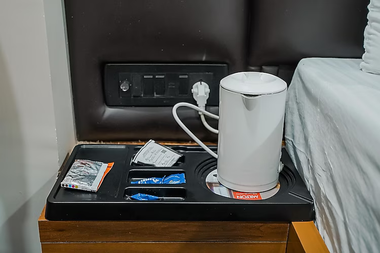 hotel the avanta gandhinagar