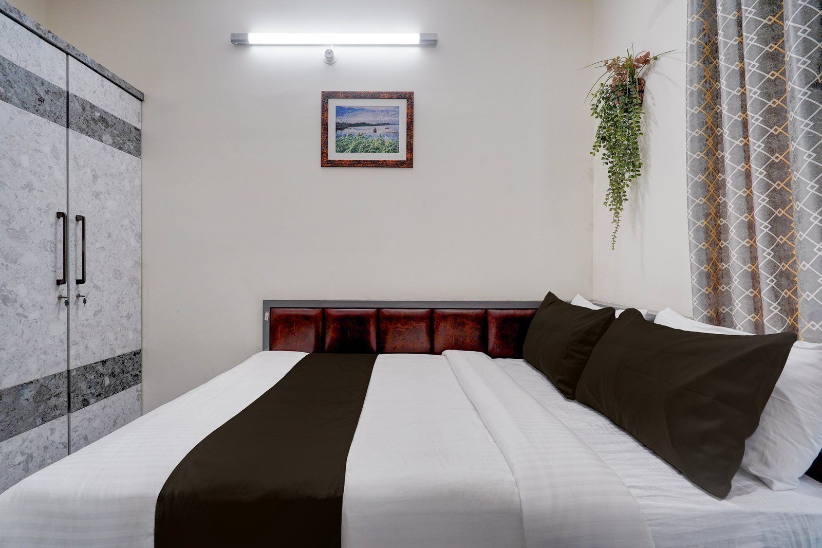 super townhouse koramangala road complex formerly parkash tower