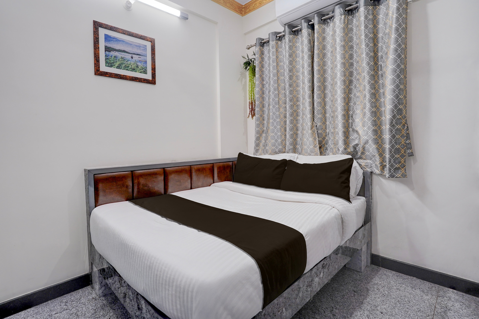 super townhouse koramangala road complex formerly parkash tower