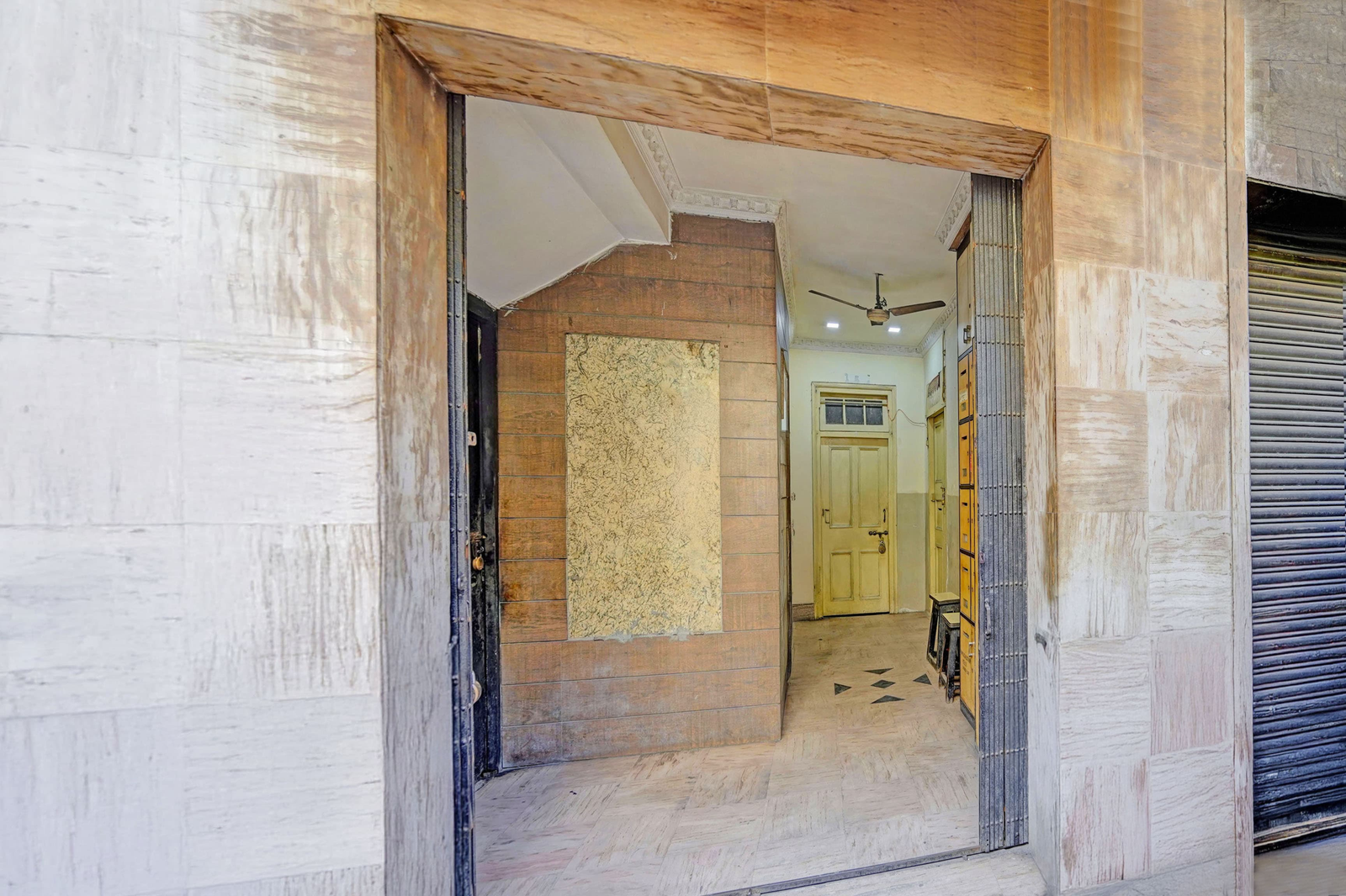 collection o dalhousie square kolkata formerly g n palace