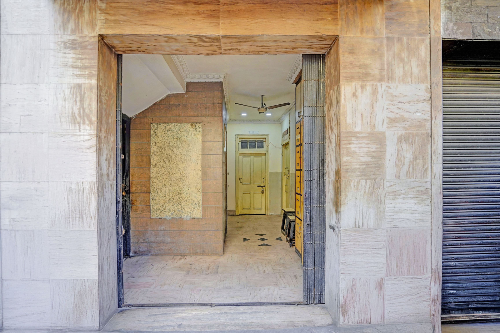 collection o dalhousie square kolkata formerly g n palace