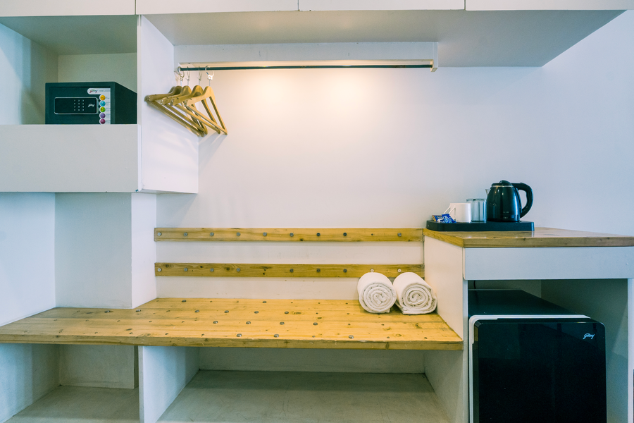 sparrow elements boutique near mg marg