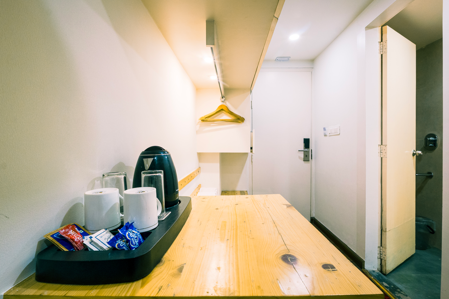 sparrow elements boutique near mg marg