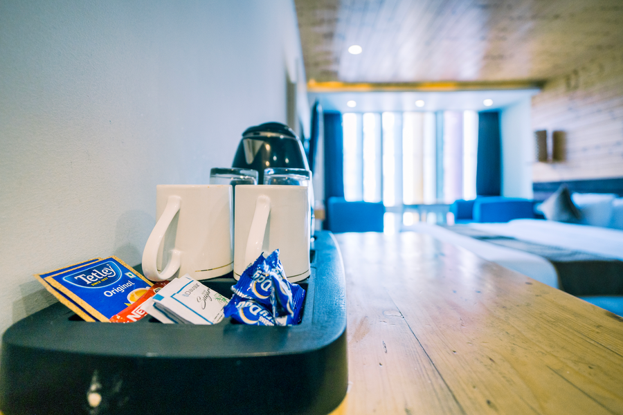 sparrow elements boutique near mg marg