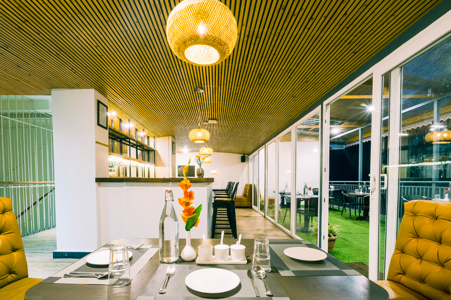 sparrow elements boutique near mg marg