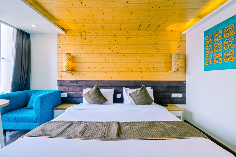 sparrow elements boutique near mg marg