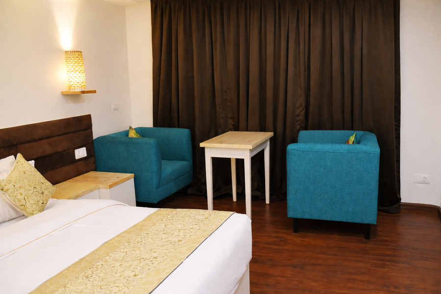 sparrow elements boutique near mg marg