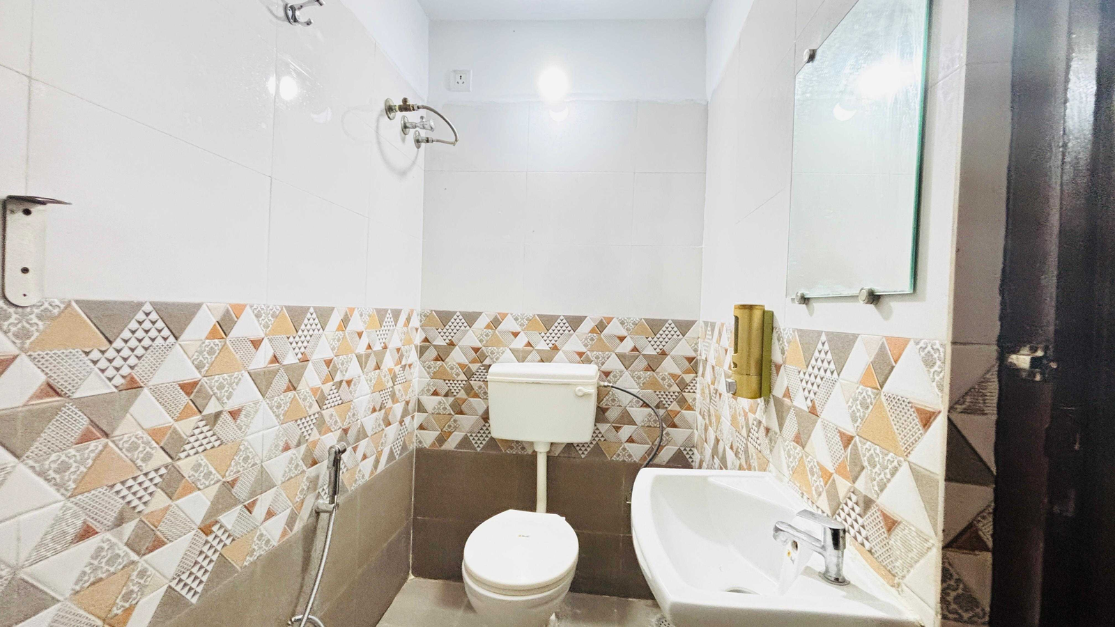 collection o meghdoot garden formerly hotel shree krishna avenue