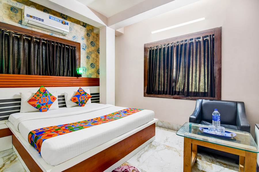fabhotel royal plaza