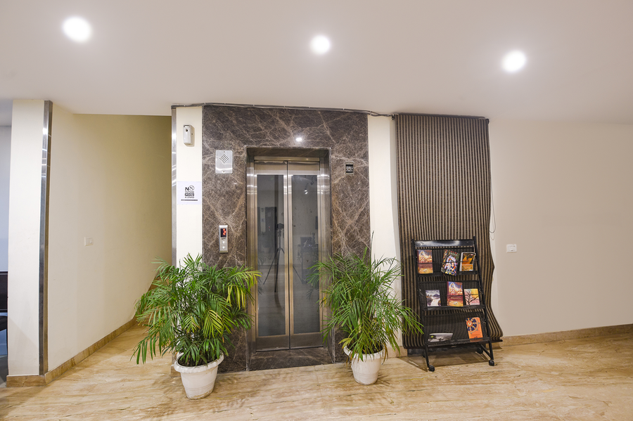fabhotel monsella