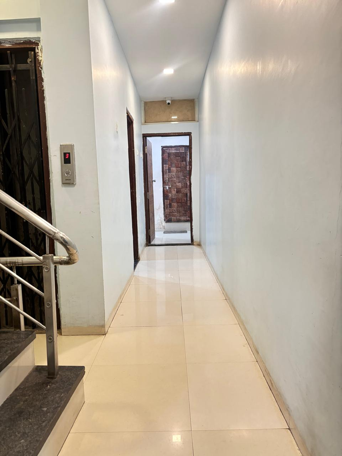 The Human Stay,Vijay Nagar,3 star