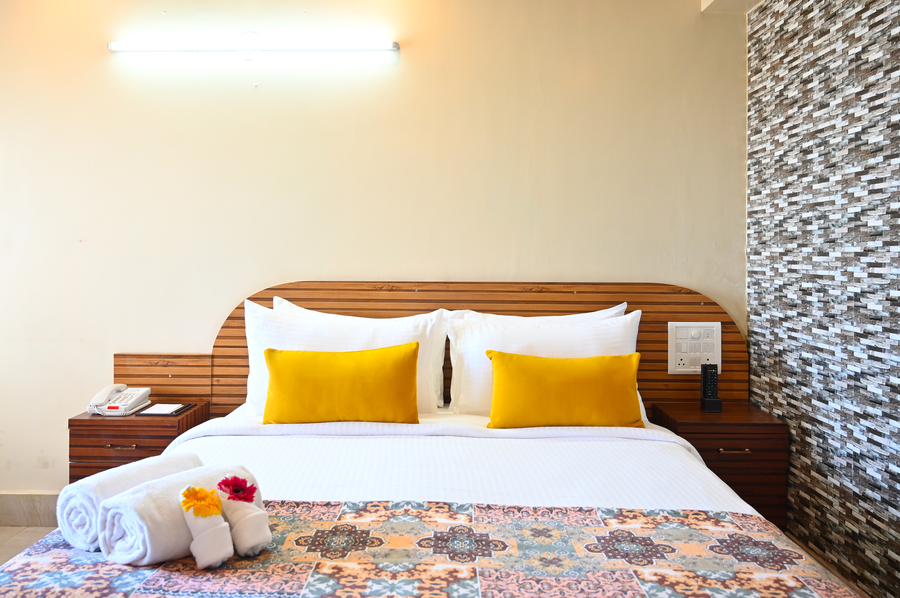 the sea valley beach front hotel