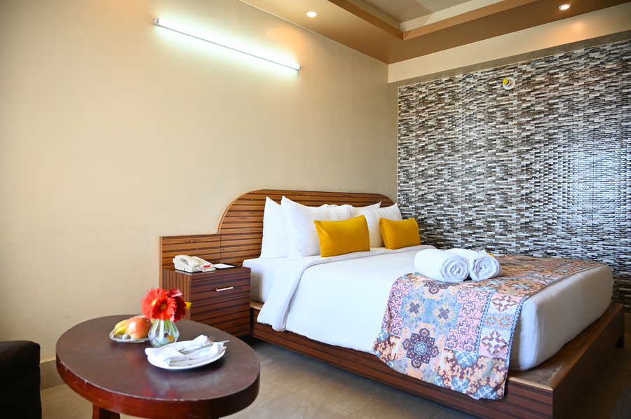 the sea valley beach front hotel