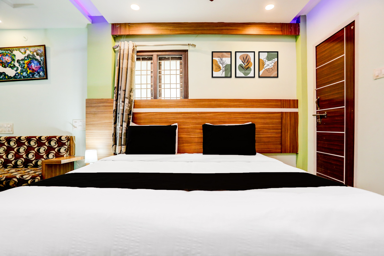 super hotel o rajahmundry central railway station formerly sanjeevi residency