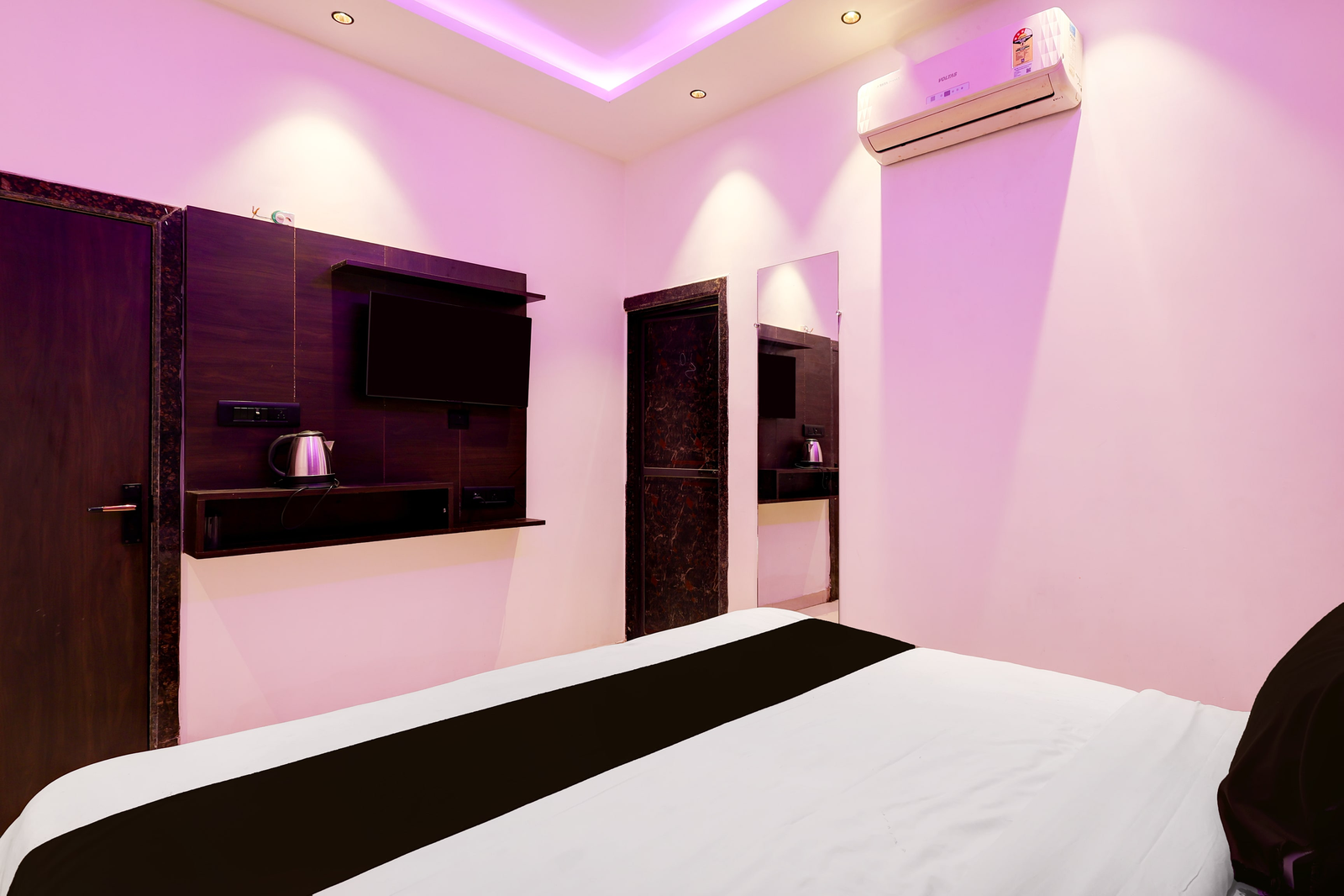 super townhouse oak kanpur anwarganj railway station formerly royal residency